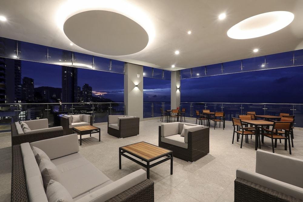 ג'ורג' טאון Hompton Hotel By The Beach מראה חיצוני תמונה